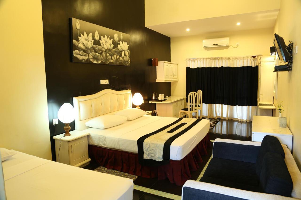 Miridiya Lake Resort Anuradhapura Eksteriør billede